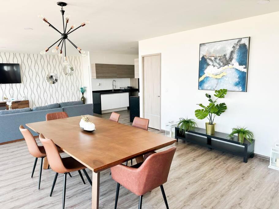 Luxury 3Br Apartment W Pool, Spa & Stunning Views Puebla Exteriör bild